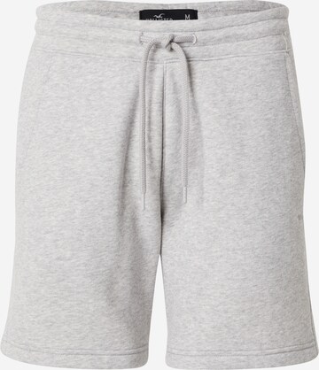 Regular Pantalon HOLLISTER en gris : devant