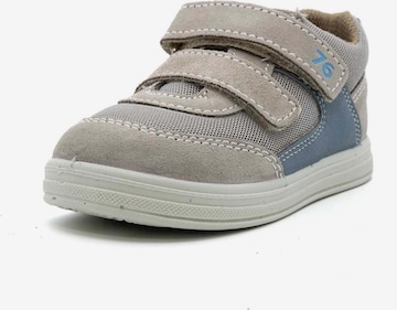 PRIMIGI Sneakers 'Baby Aygo' in Grey