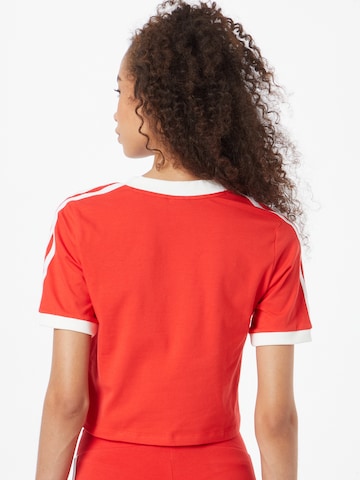 ADIDAS ORIGINALS - Camiseta en rojo