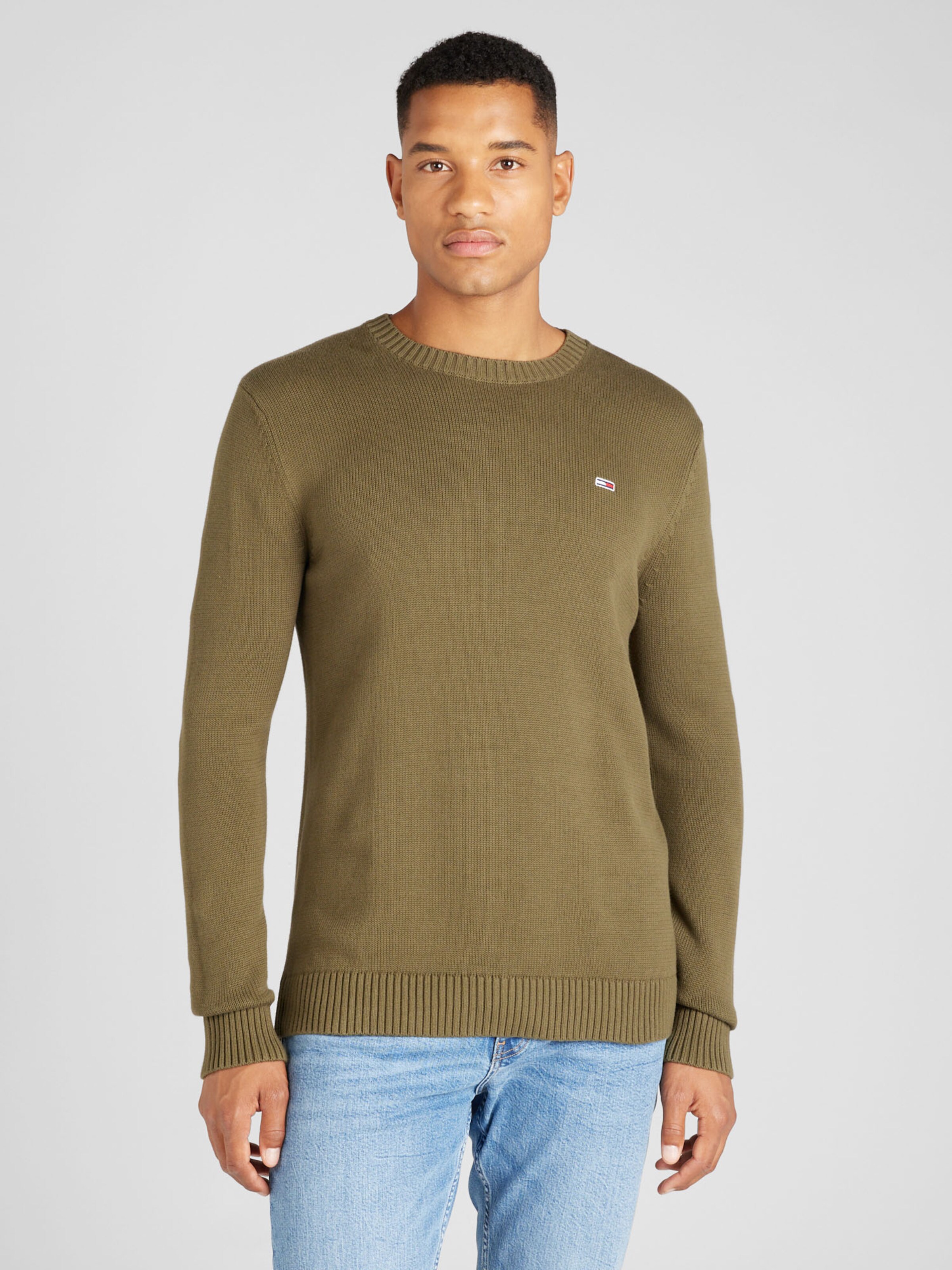 TOMMY HILFIGER Trui ESSENTIAL in Olijfgroen ABOUT YOU