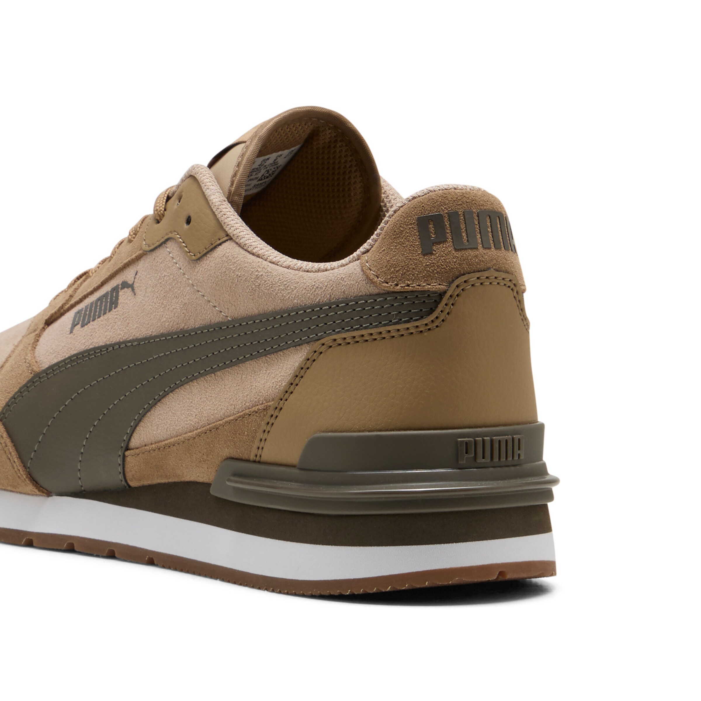 PUMA Sneaker 'ST Runner v4' in Braun