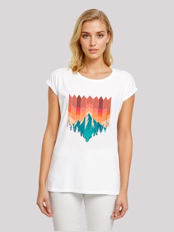 F4NT4STIC Shirt 'Berg Sonnenuntergang Geometrisch' in Wit: voorkant
