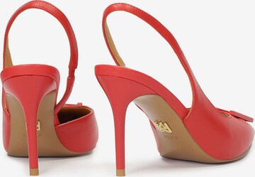 Kazar Pumps in Rood