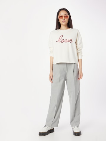 ABOUT YOU Sweatshirt 'Valentine' i vit