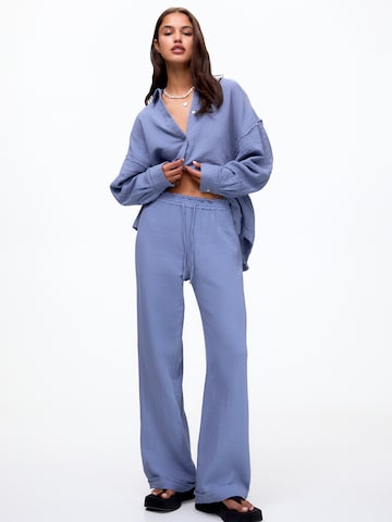 Pull&Bear Wide leg Trousers in Blue