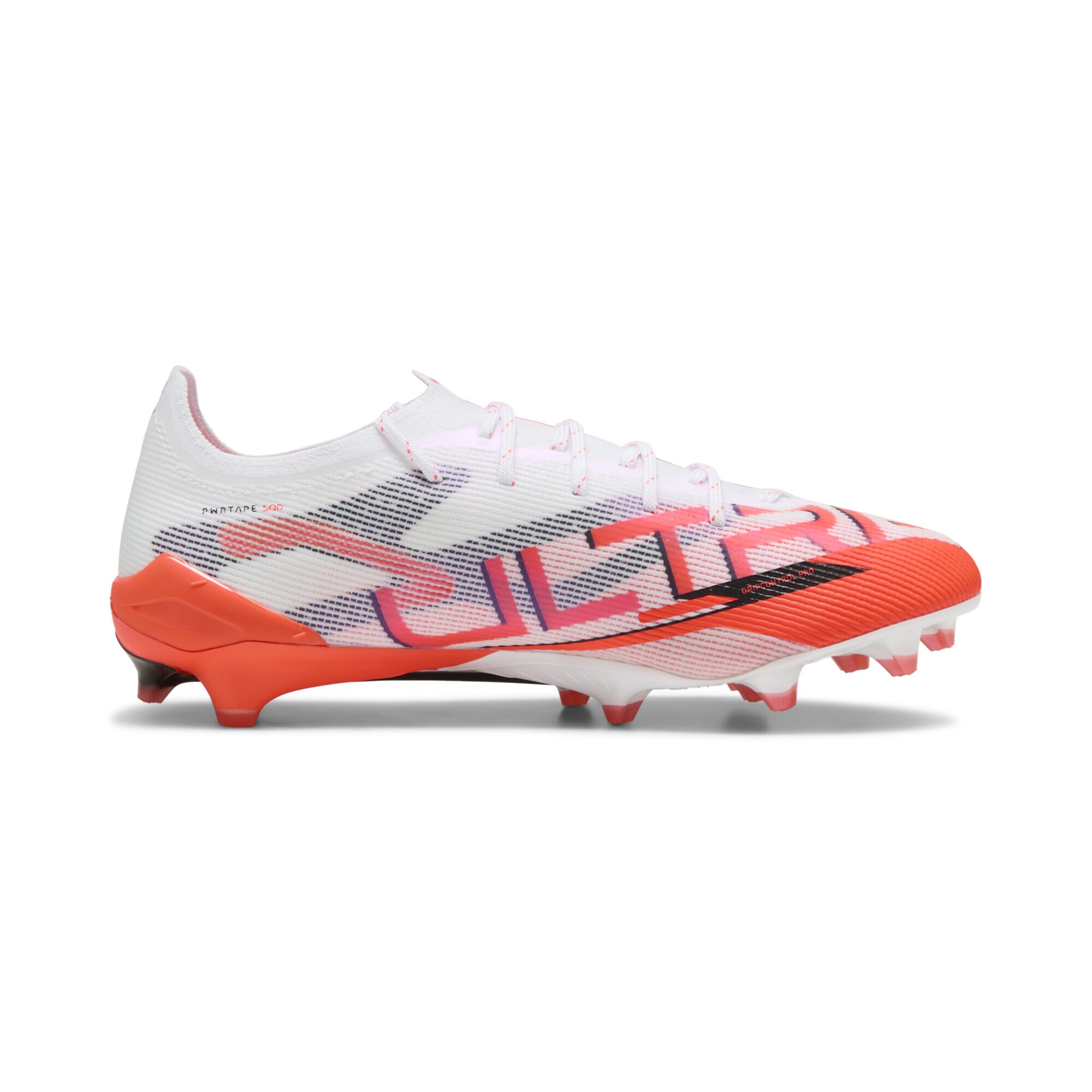PUMA Soccer shoe 'Ultra 5 Ultimate' in White