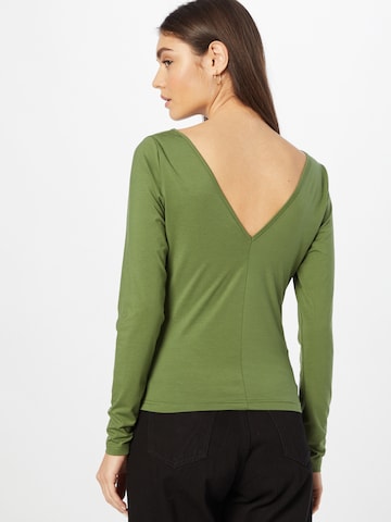 Résumé - Blusa 'Joel' en verde