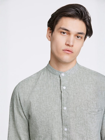Lindbergh Slim fit Button Up Shirt in Green