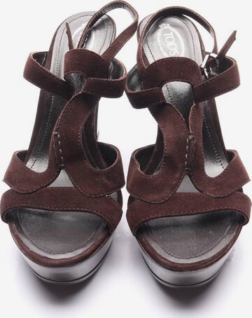 Tod's Sandals & High-Heeled Sandals in 39,5 in Brown