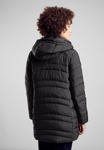 STREET ONE Steppjacke in Schwarz