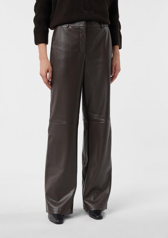 Regular Pantalon COMMA en marron