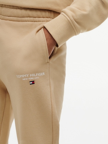 TOMMY HILFIGER Обычный Штаны 'Essential' в Бежевый