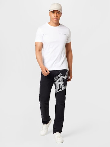 T-Shirt Calvin Klein Jeans en blanc