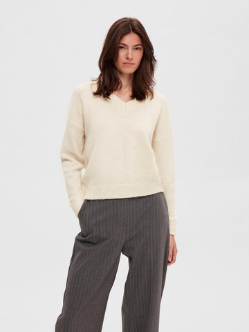 SELECTED Neulepaita 'MALINE' värissä beige