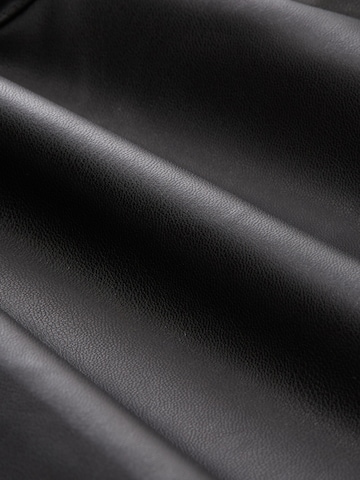 juoda TOM TAILOR DENIM Standartinis Klostuotos kelnės