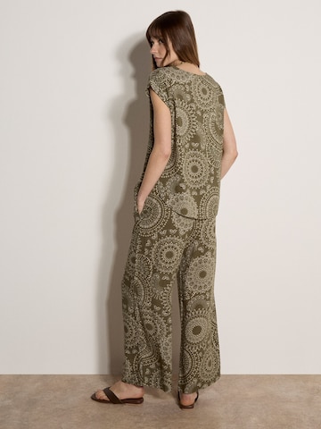 Apricot Blouse ' ' in Green