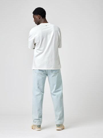 EIGHTYFIVE Loosefit Jeans in Blauw