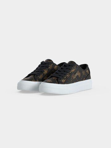 GUESS Ниски маратонки 'JELEXA10' в кафяво