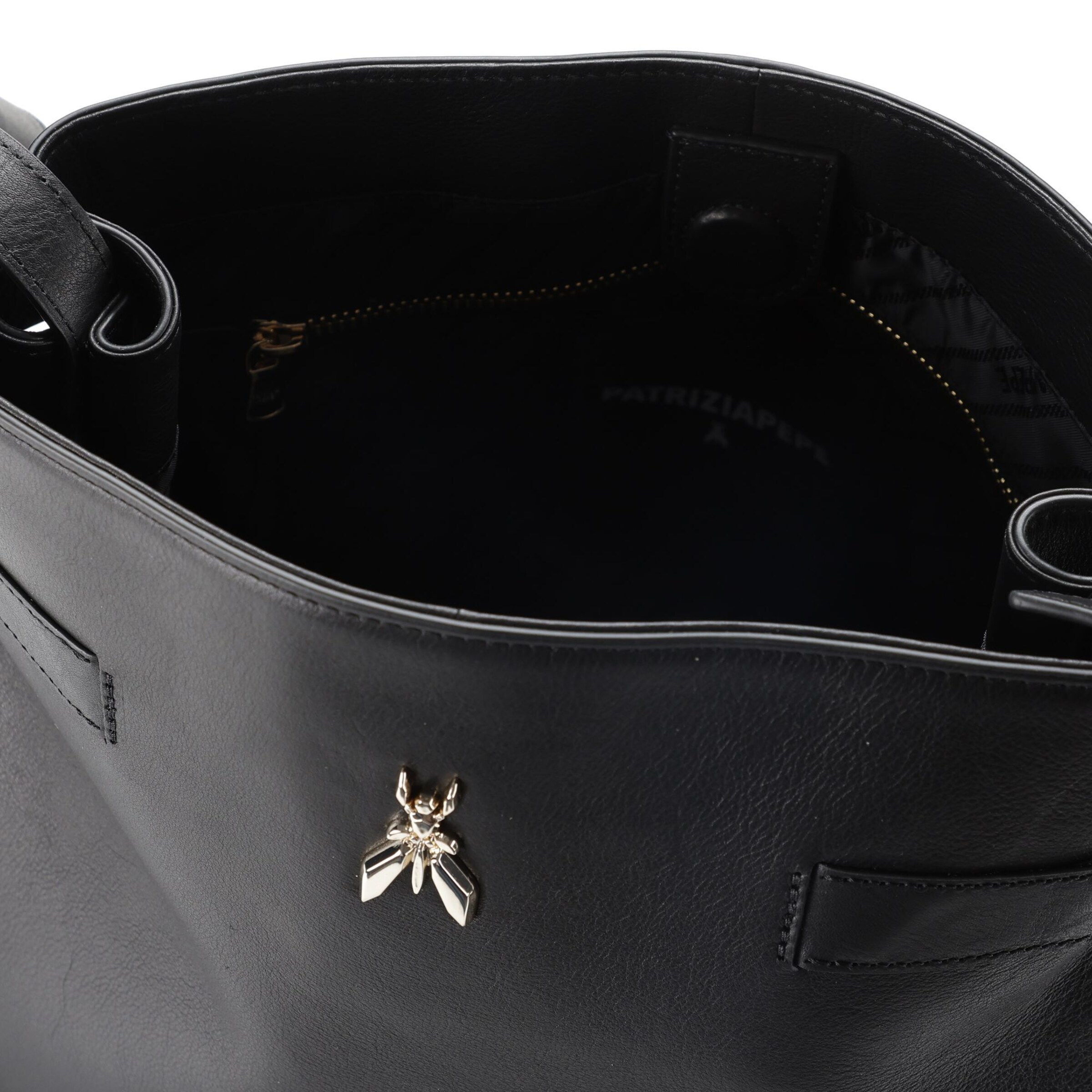 Borsa a tracolla di PATRIZIA PEPE in nero