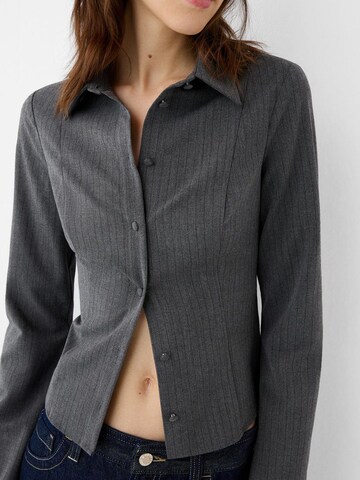 Chemisier Bershka en gris
