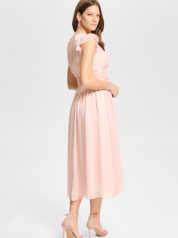 Rochie de cocktail de la SWING pe roz