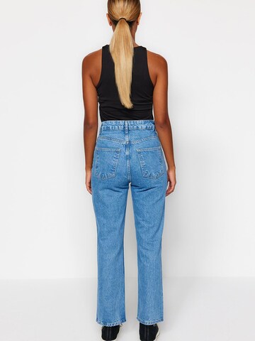 Regular Jean Trendyol en bleu