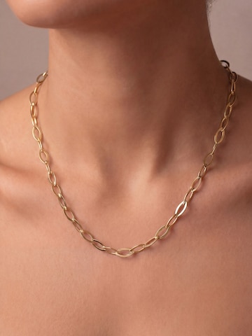 Jobo Necklace in Gold