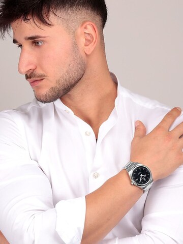 Maserati - Reloj analógico en plata: frente