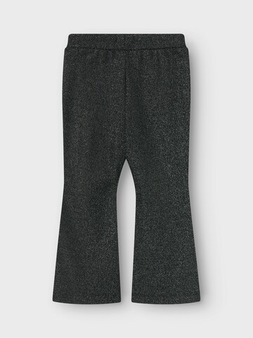 NAME IT - Bootcut Pantalón 'Roisin' en negro