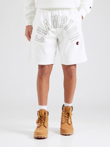 Champion Authentic Athletic Apparel Loosefit Shorts in Weiß: Vorderseite