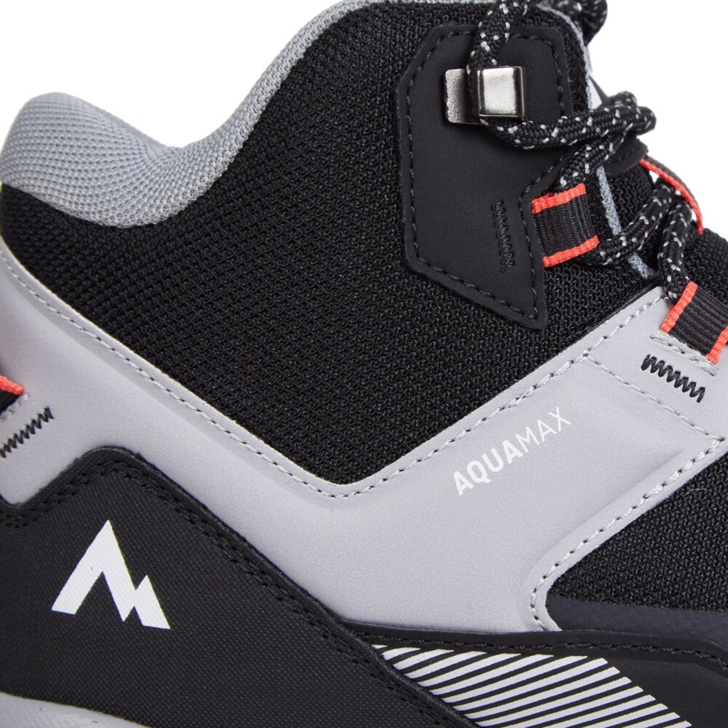 MCKINLEY Boots in Black