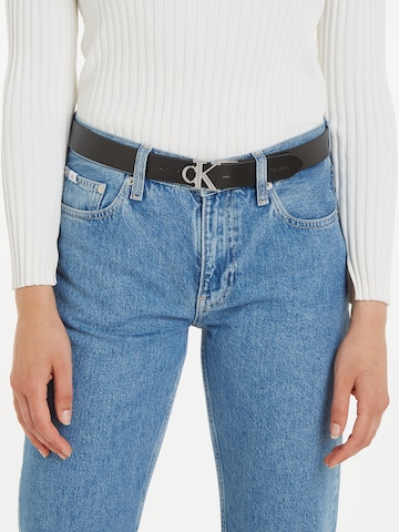 Calvin Klein Jeans - Cinturón en marrón: frente