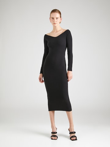 Rochie de la Misspap pe negru: față