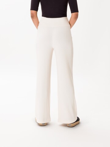 Wide Leg Pantalon 'Michelle' Les Lunes en blanc