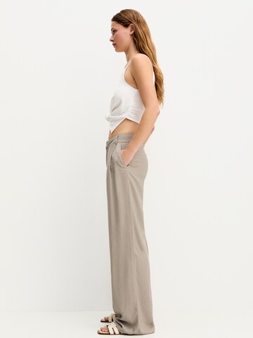 Pull&Bear Wide leg Bandplooibroek in Grijs