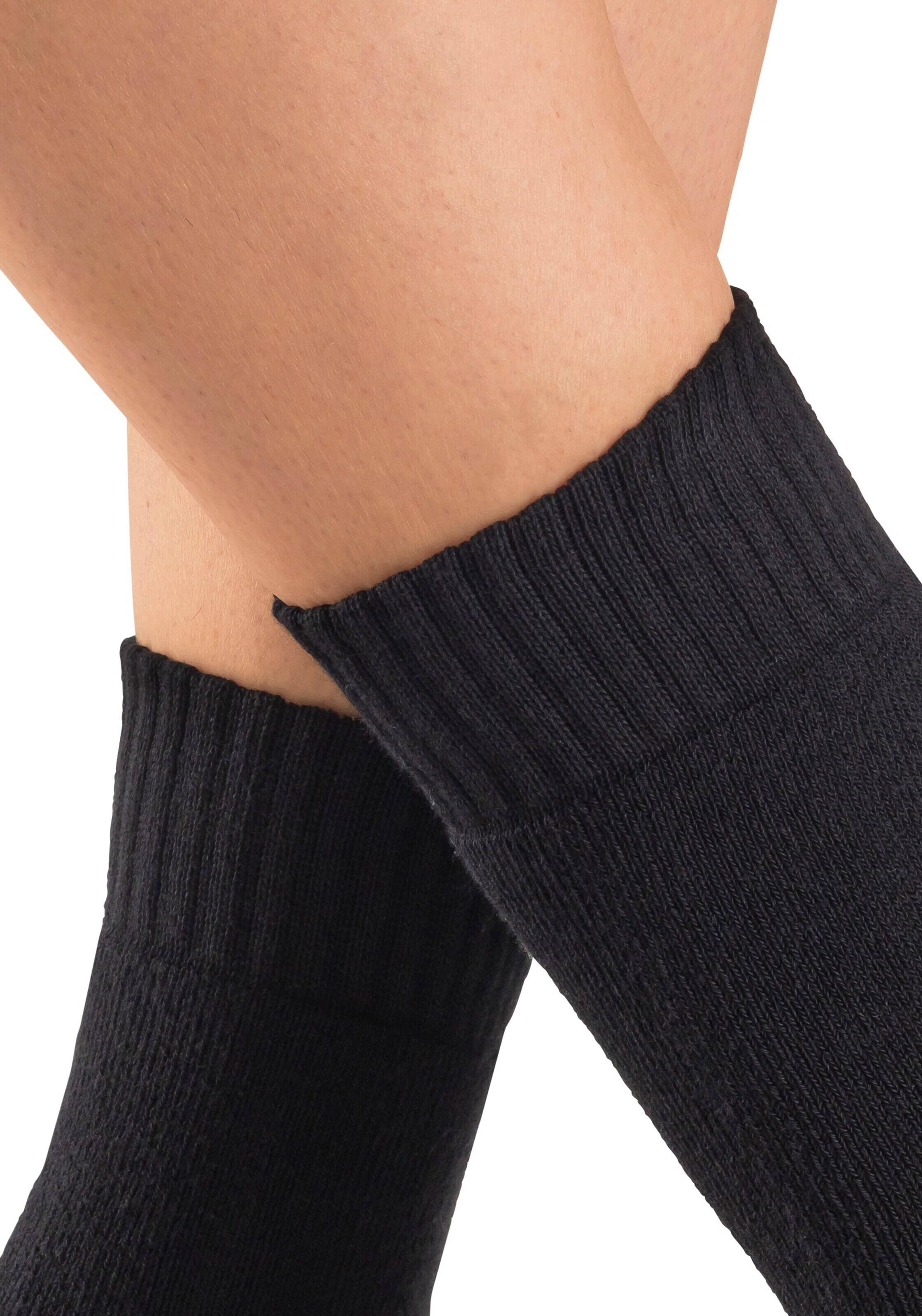 LAVANA Socks in Black