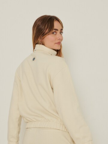 ABOUT YOU x Sofia Tsakiridou Sweatshirt in White