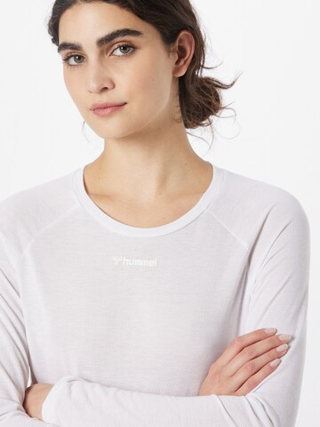 Hummel Функциональная футболка 'Vanja' в Белый