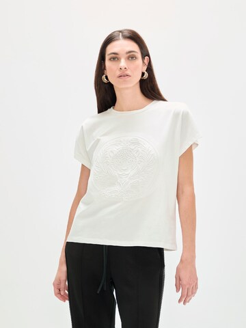 Lola Casademunt Top in White: front