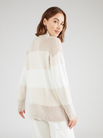 Cartoon Pullover in Beige