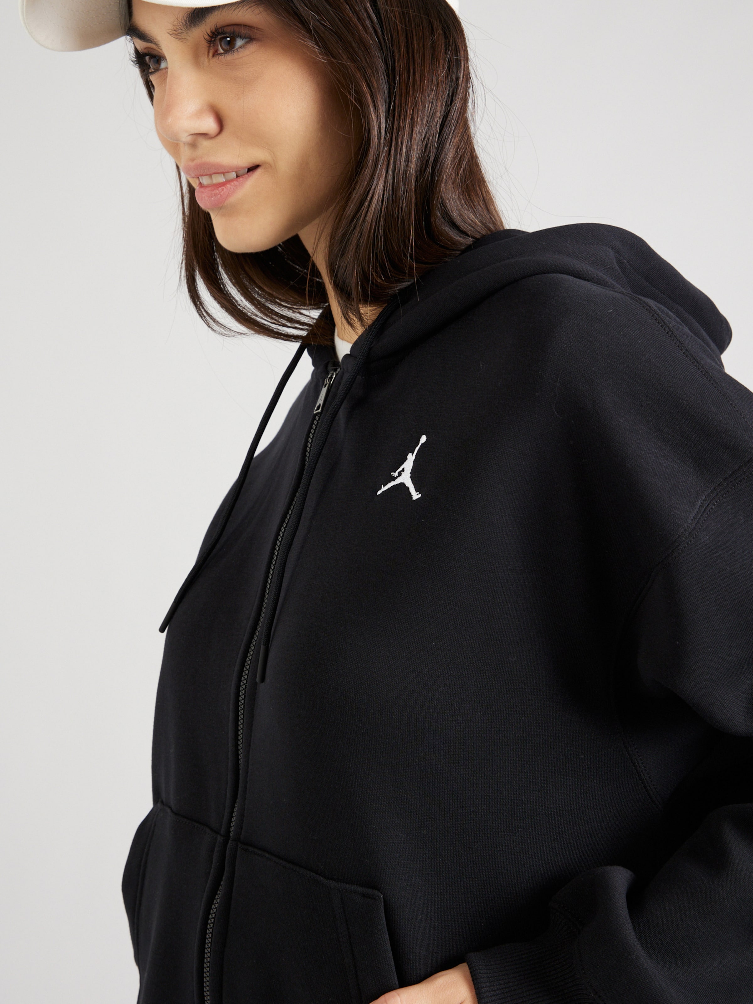 Black jordan cheap sweatshirt