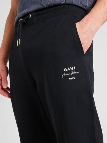 GANT - Tapered Pantalón en negro