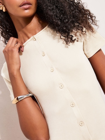Friends Like These Blus i beige