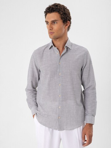 Regular fit Camicia di Antioch in grigio