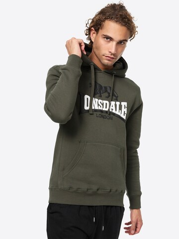 LONSDALE Sweatshirt 'THURNING' in Green: front