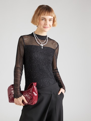 Tricou de la s.Oliver pe negru: față