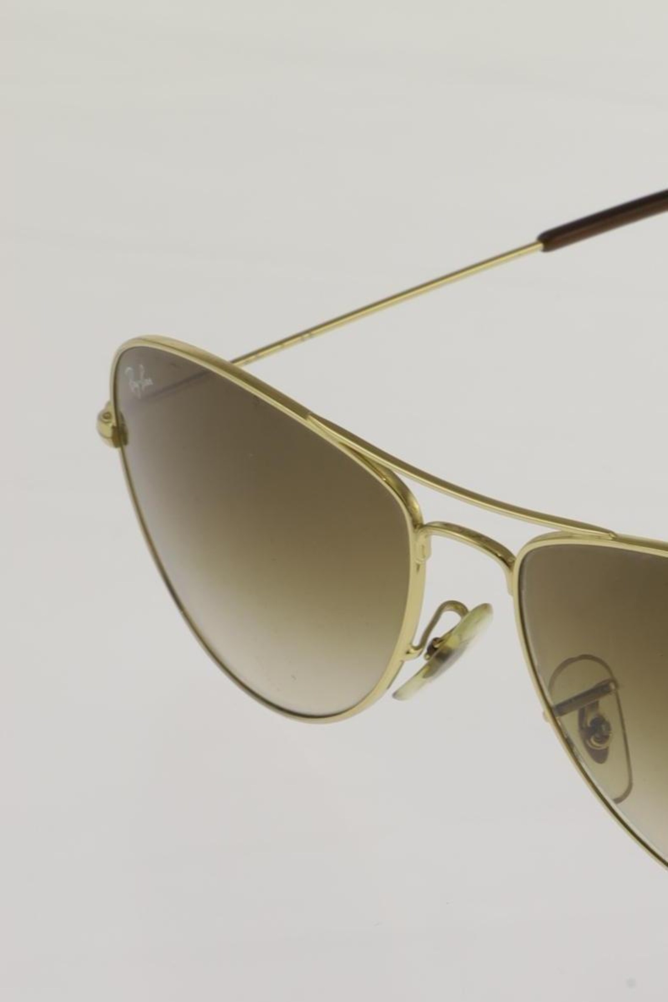 Ray-Ban Sunglasses in One size in Gold