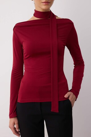 T-shirt Trendyol en rouge