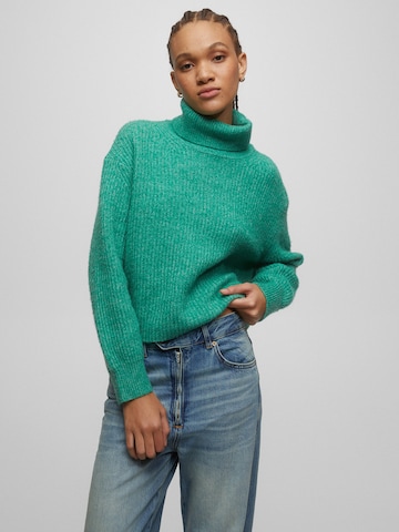 Pull&Bear Sweter w kolorze zielony: przód