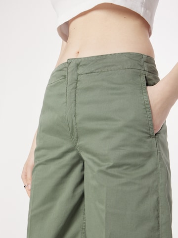 Regular Pantalon à plis 'FRIEND' DRYKORN en vert